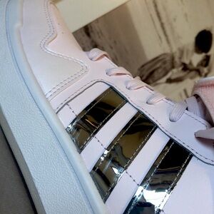 ❤️ ADIDAS baby pink adorable high tops ❤️